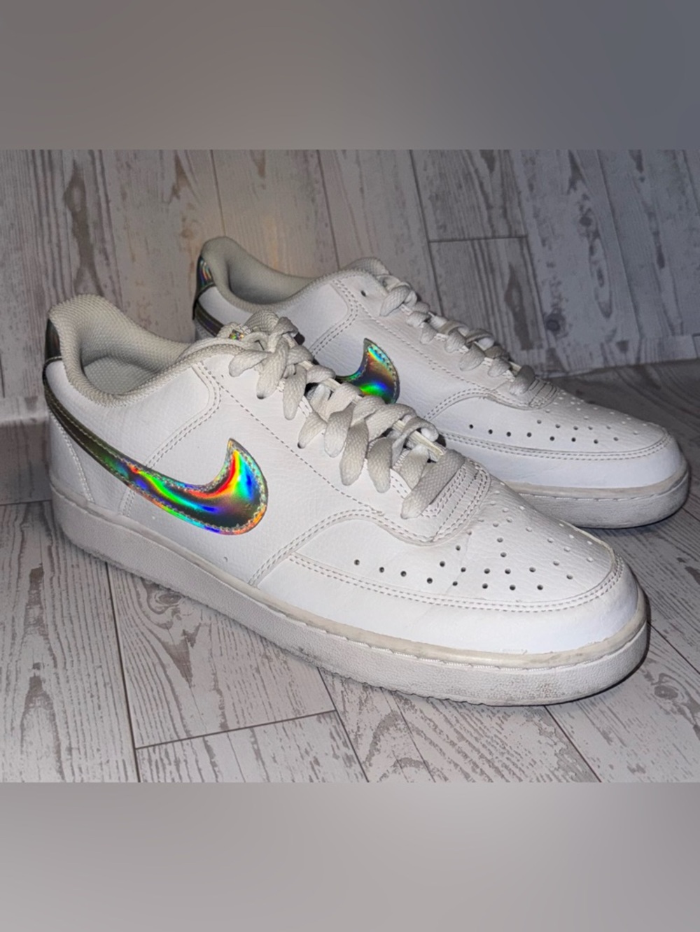 Nike Air Force 1 Low-Top Iridescent Swoosh Sneakers - Size 9 - Picture 3 of 9